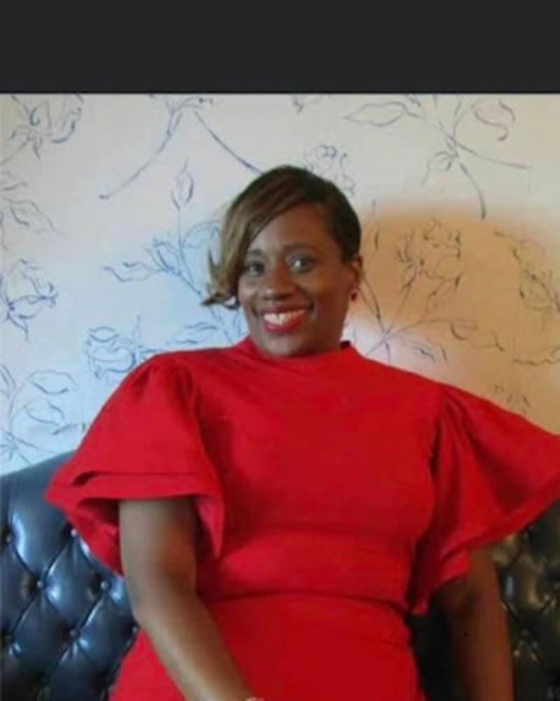 Meet your Posher, Simone